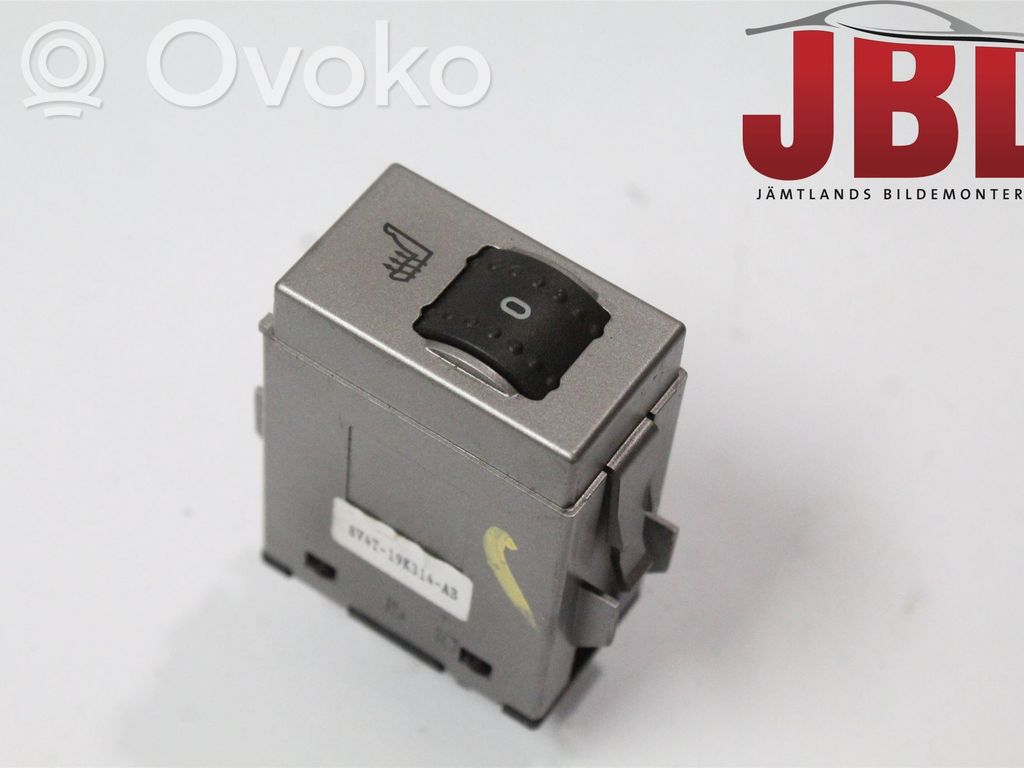 Seat heating switch   1559535