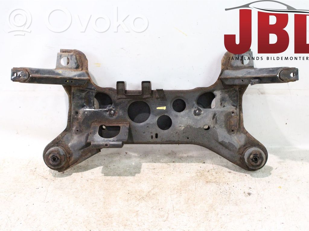 Ford Transit Priekinis traversas 