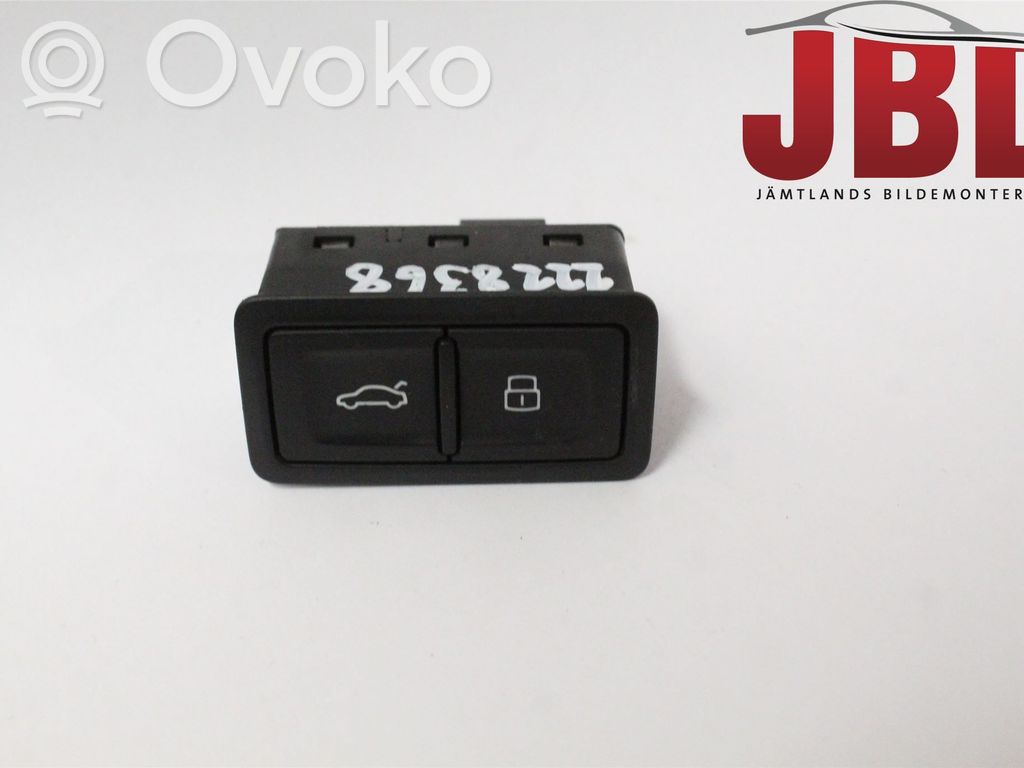 Tailgate/boot open switch button   4G0959831B