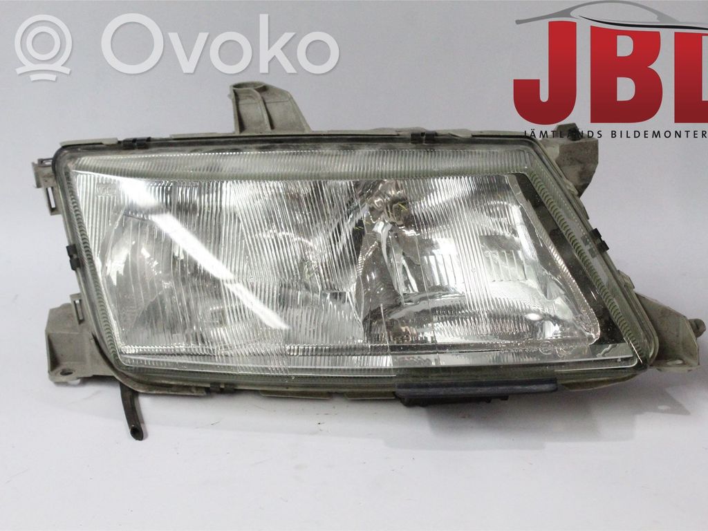 Headlight/headlamp   5284468