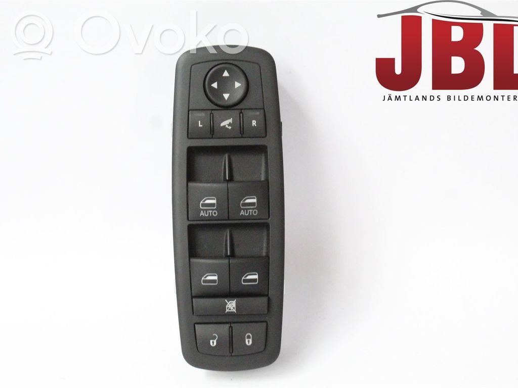 Electric window control switch   68590220AA,56046826AE,56046826AE