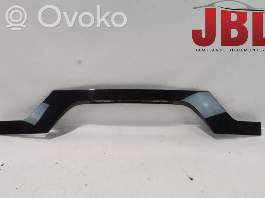 Tailgate/trunk spoiler   51130303042