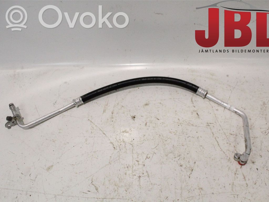 Subaru Outback Ilmastointilaitteen putki (A/C) 
