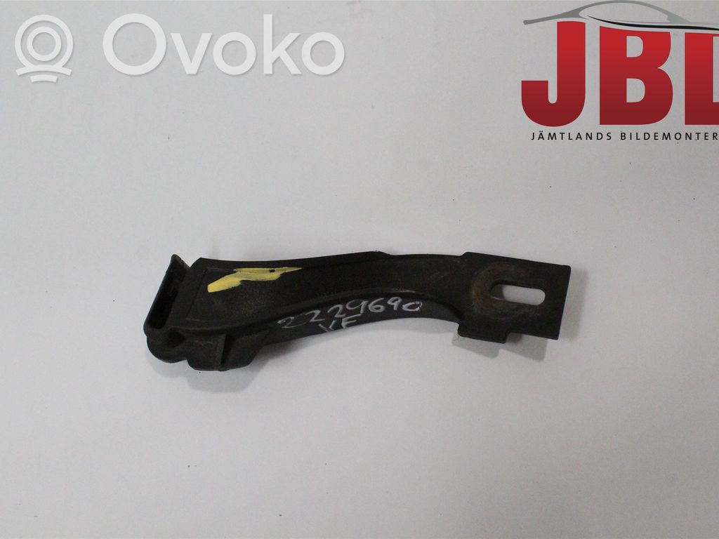 BMW 3 E92 E93 Ajovalon valaisimen alalista 