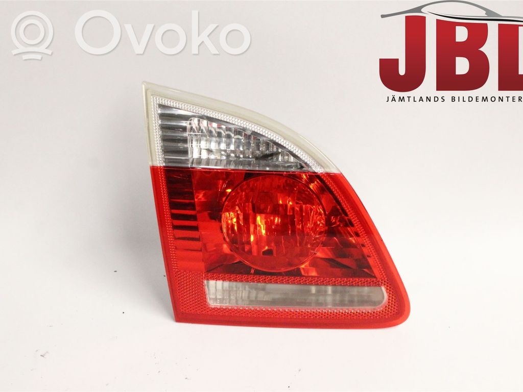 BMW 5 E60 E61 Takaluukun takavalot 