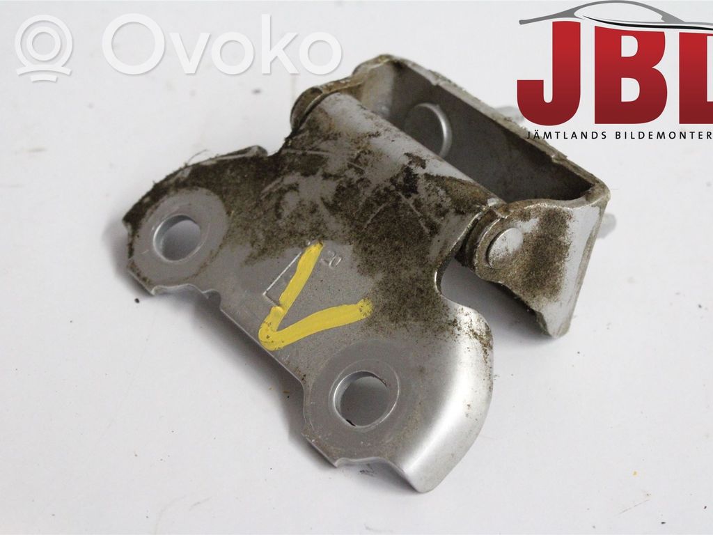 Toyota Corolla E210 E21 Aizmugurējā pārsega eņģe (-ess) 