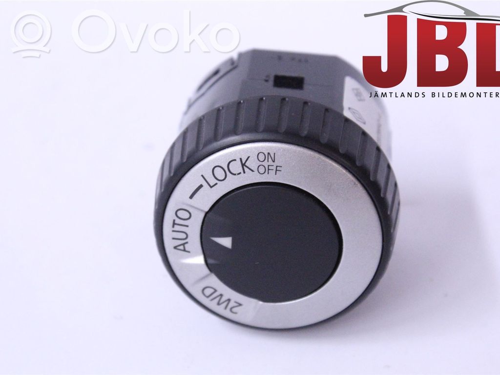 Dacia Duster Differential lock switch 