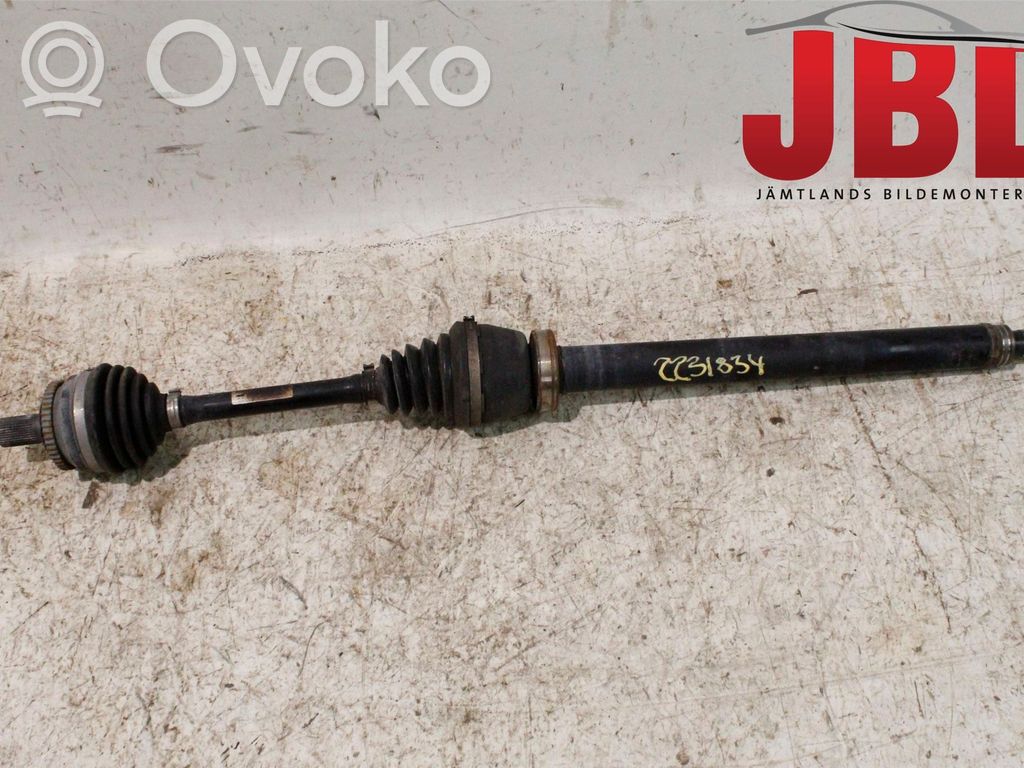 Eje de transmisión delantero   8252050