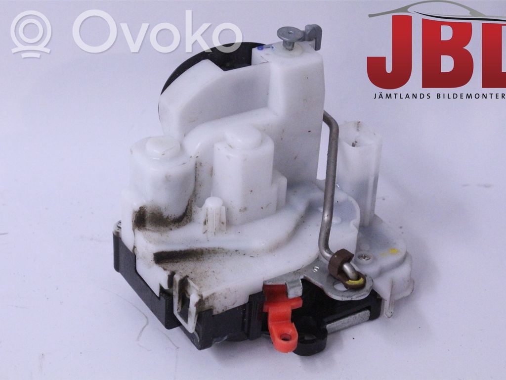 Takaoven lukko   95530562
