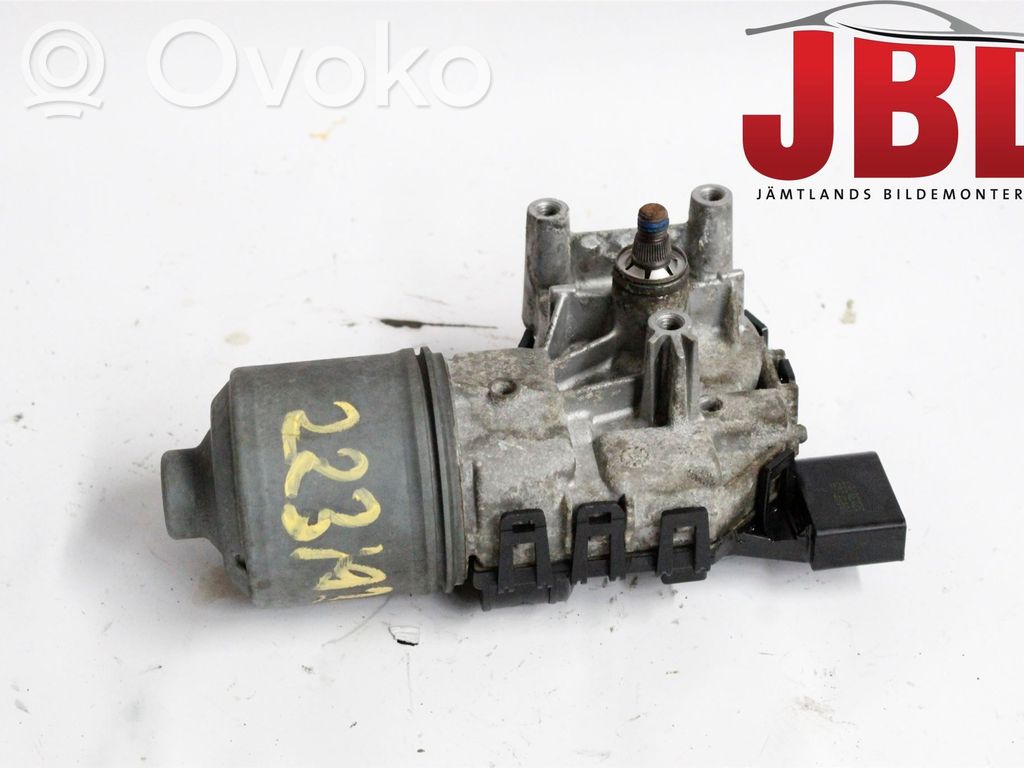 Motor del limpiaparabrisas   95513457
