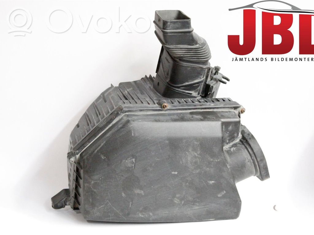 Air filter box   31370671