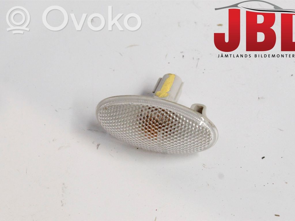 Suzuki Vitara (LY) Seitenblinker 