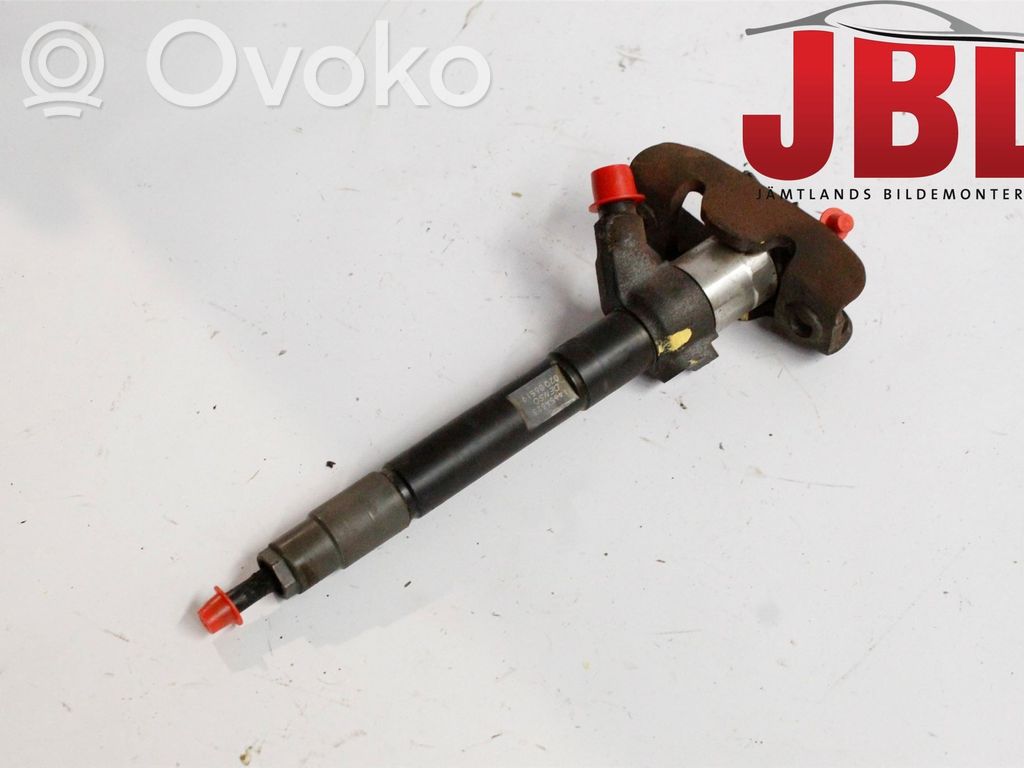Inyector de combustible   1465A561