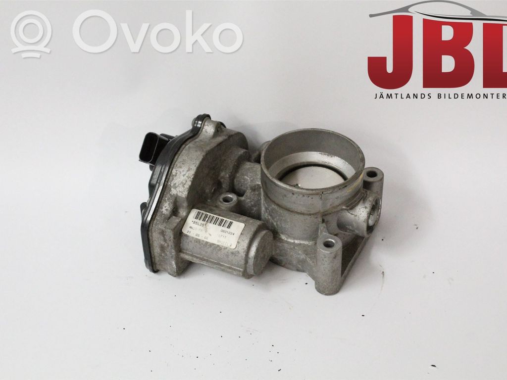 Throttle valve   1537636