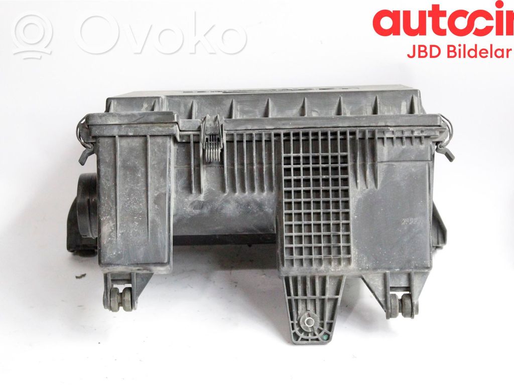 Ford Transit Air filter box 