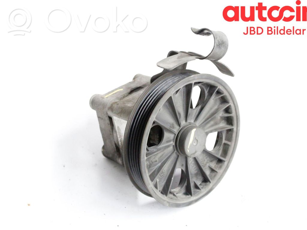 Volvo V70 Ohjaustehostimen pumppu 