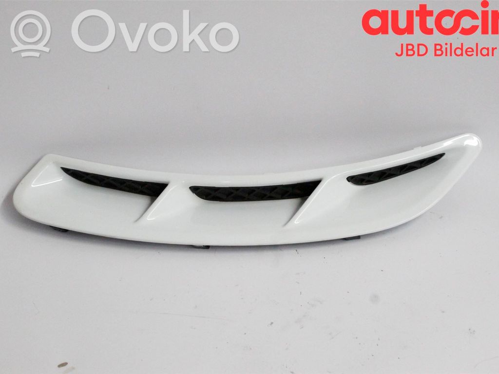 Ford S-MAX Front arch trim 