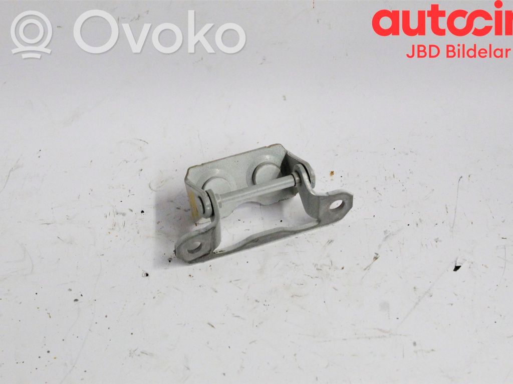 Subaru XV I Tailgate/trunk/boot hinge 