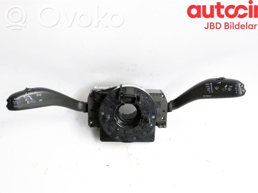 Volkswagen Amarok Wiper turn signal indicator stalk/switch 