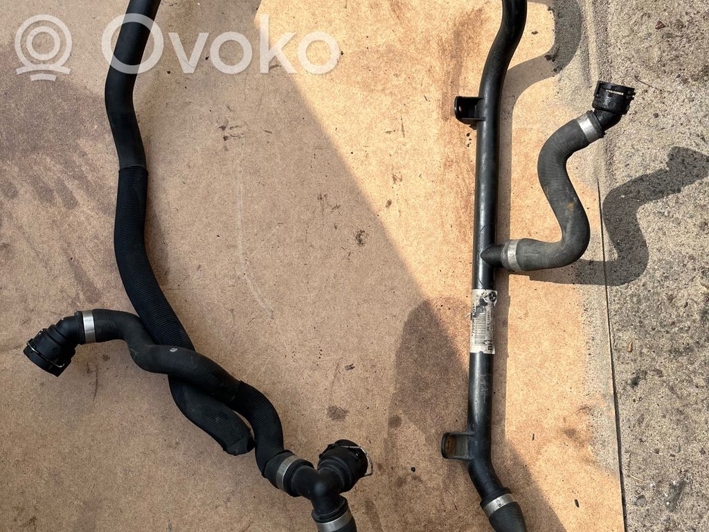 BMW 3 E90 E91 Engine coolant pipe/hose 