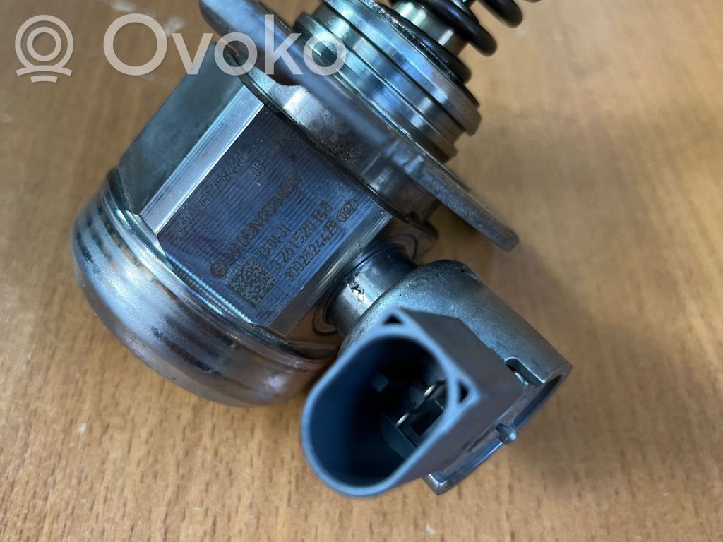 BMW 3 F30 F35 F31 Pompa wtryskowa wysokiego ciśnienia 