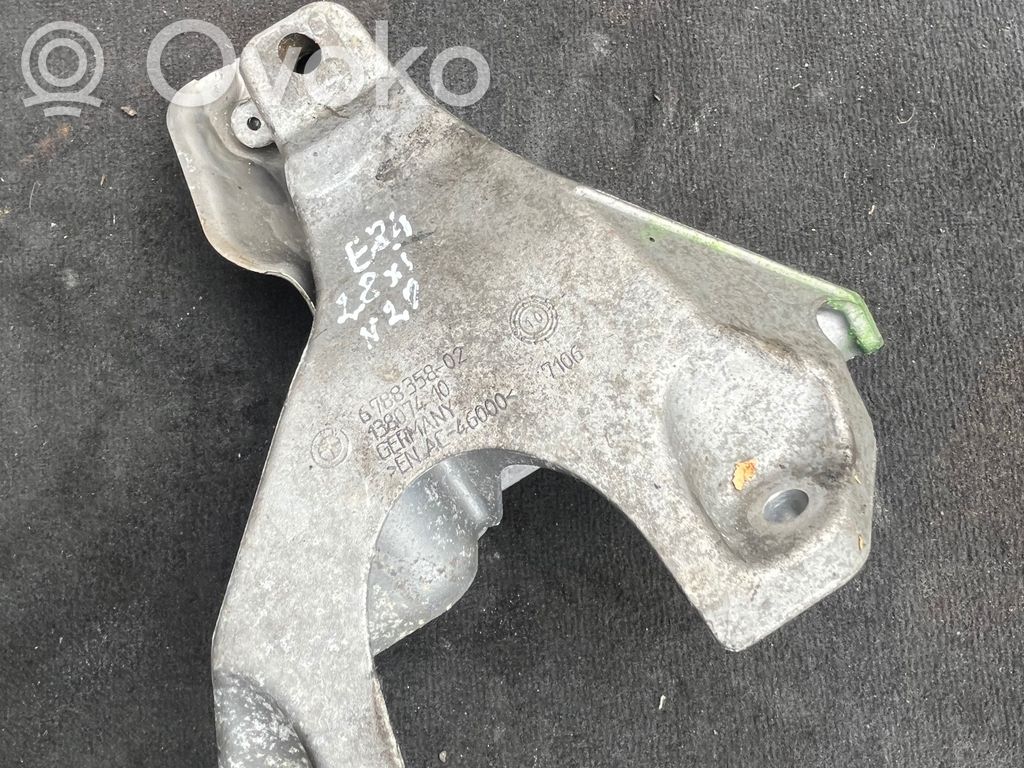 BMW X1 E84 Engine mounting bracket 