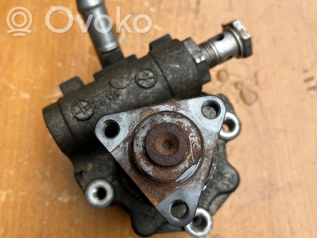 BMW X1 E84 Power steering pump 