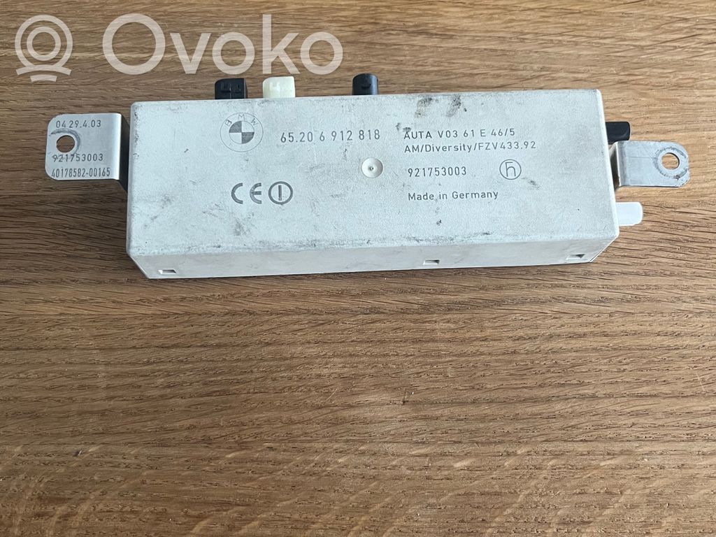 BMW 3 E46 Antenos stiprintuvas 