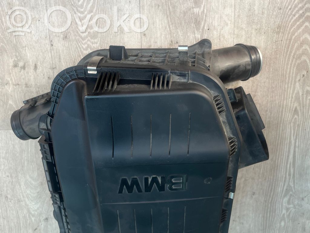 BMW 1 E82 E88 Air filter box 