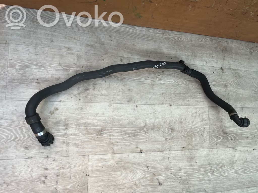 BMW 1 E82 E88 Engine coolant pipe/hose 