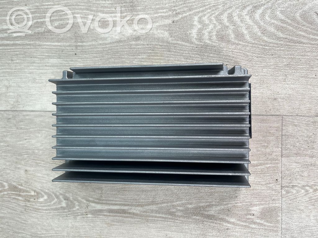 BMW X1 E84 Garso stiprintuvas 