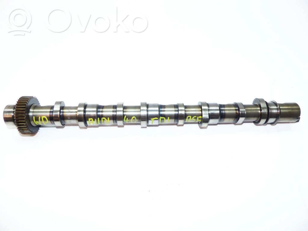 Nockenwelle   057109022AF