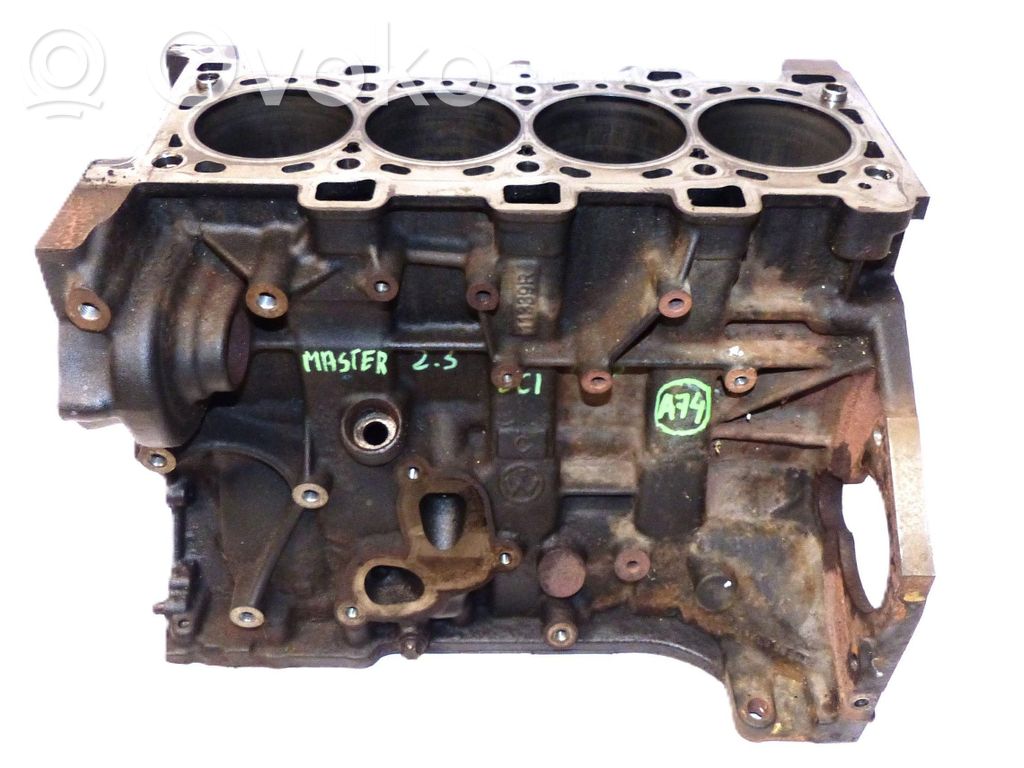 Renault Master III Engine block 