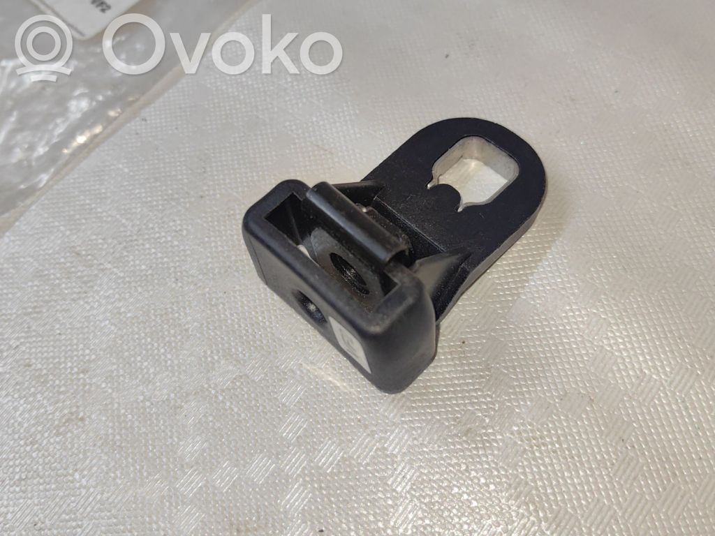 Uchwyt / Mocowanie lampy przedniej   8R0998121A,PP19022018,90031863,8R0941004C,8R0941005,8R0941005C,8R0941005D,8R0941006,8R0941031C,8R0941032C,8R0941043C,8R0941044C,8R0941753C,8R0941754C