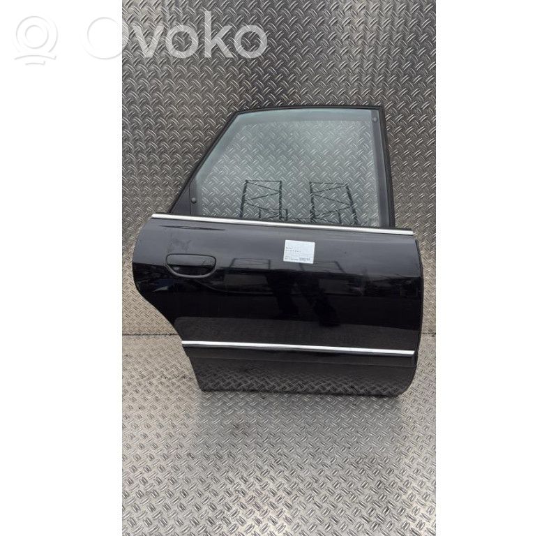 Audi A8 S8 D2 4D Galinės durys 