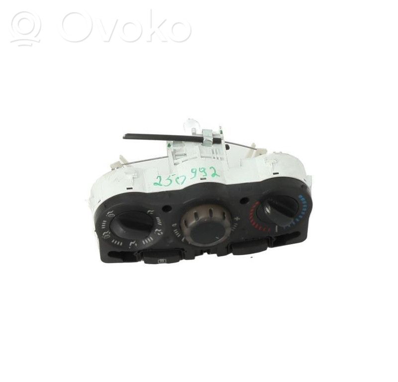 Opel Corsa D Climate control unit 
