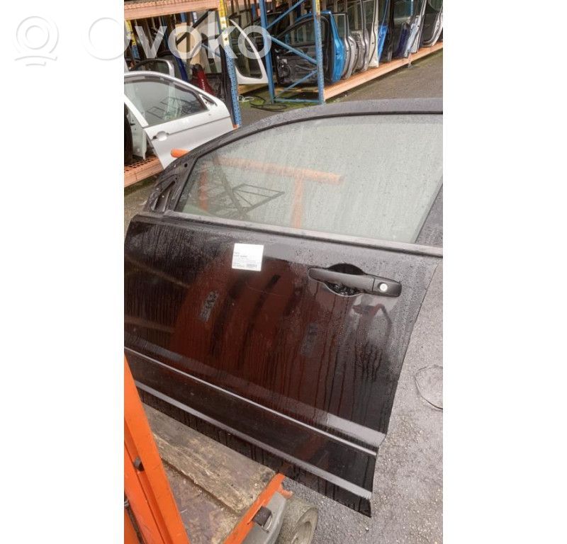 Dodge Caliber Дверь 
