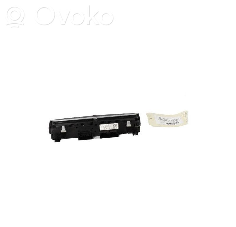 Audi A3 S3 8V Climate control unit 