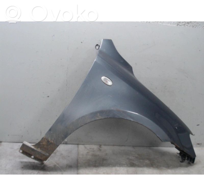 Mazda 2 Sparnas 