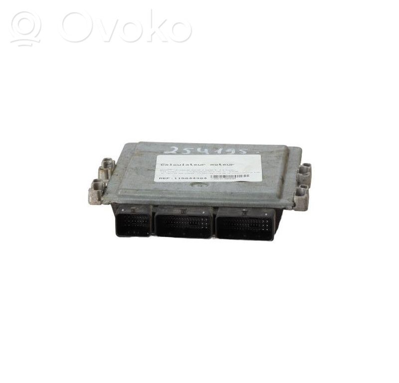 Renault Master III Engine control unit/module 