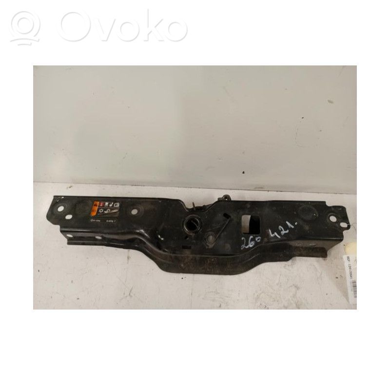Opel Corsa E Radiatoru paneļa augšējā daļa (televizors) 