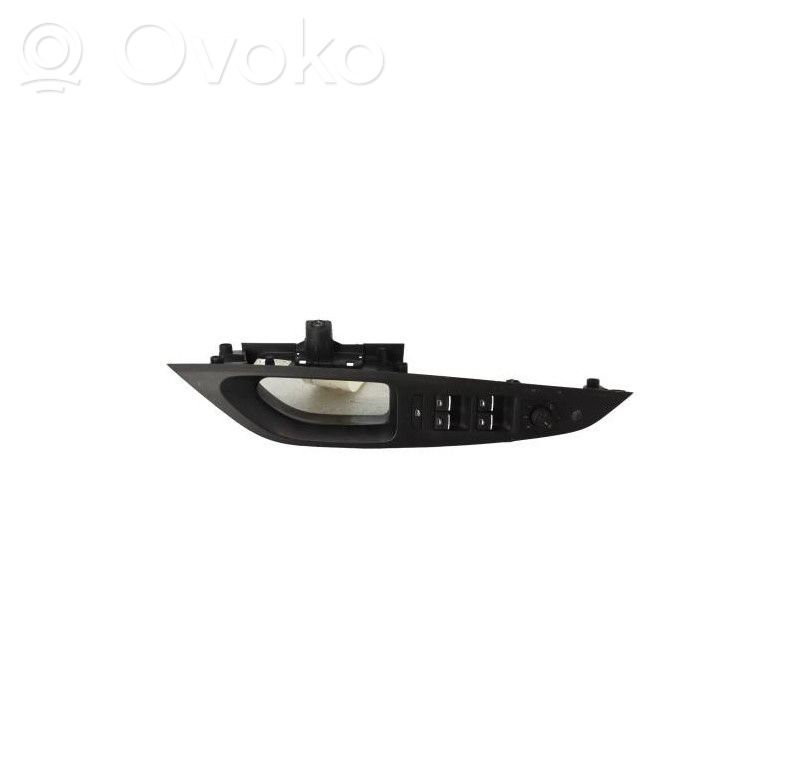Seat Leon (5F) Electric window control switch 