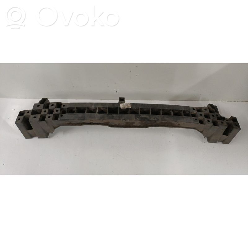 Renault Clio III Aizmugurē bampera balka 