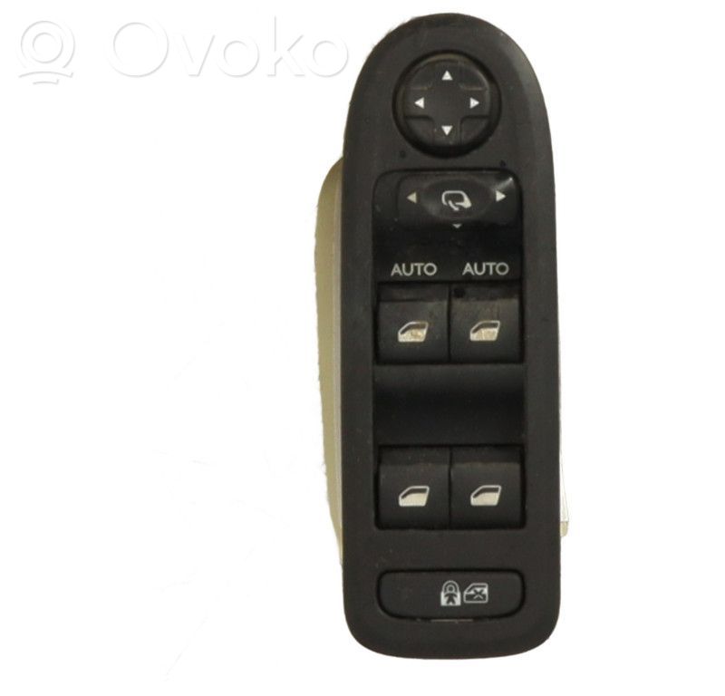 Citroen C3 Electric window control switch 