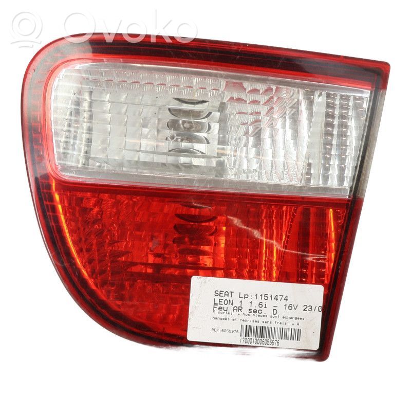 Seat Leon (1M) Takaluukun takavalot 
