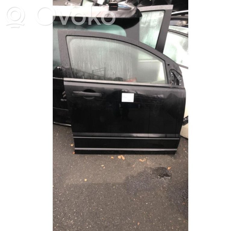 Dodge Caliber Durvis 