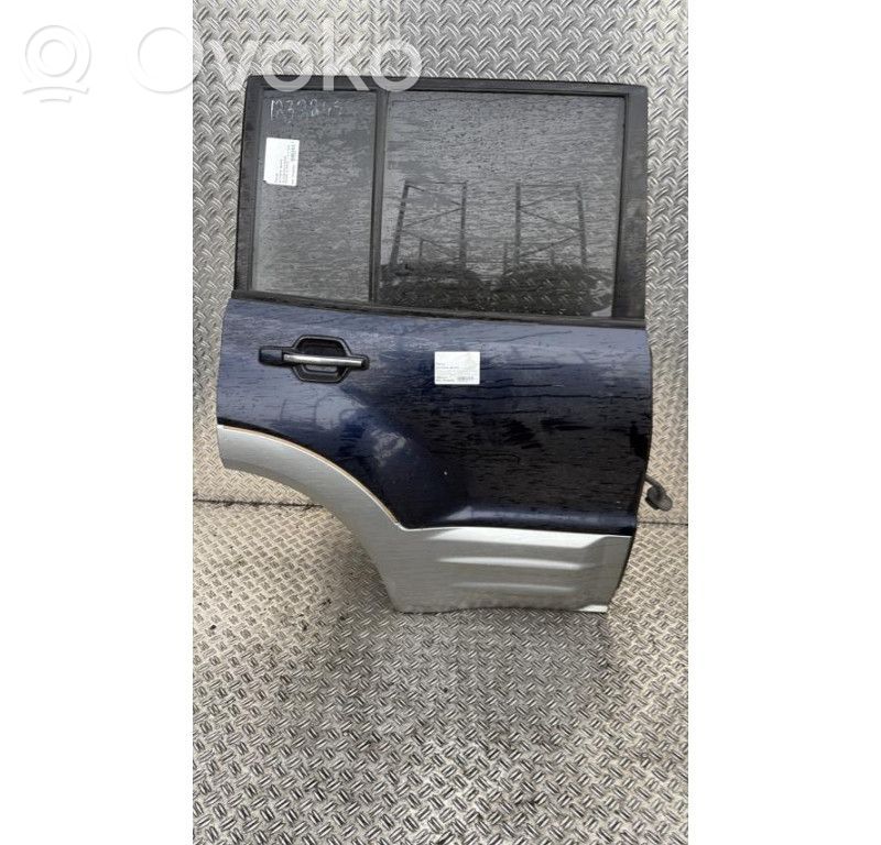 Mitsubishi Pajero Puerta trasera 