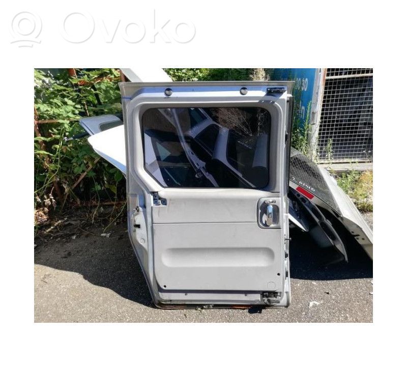 KIA Carnival Puerta corrediza 
