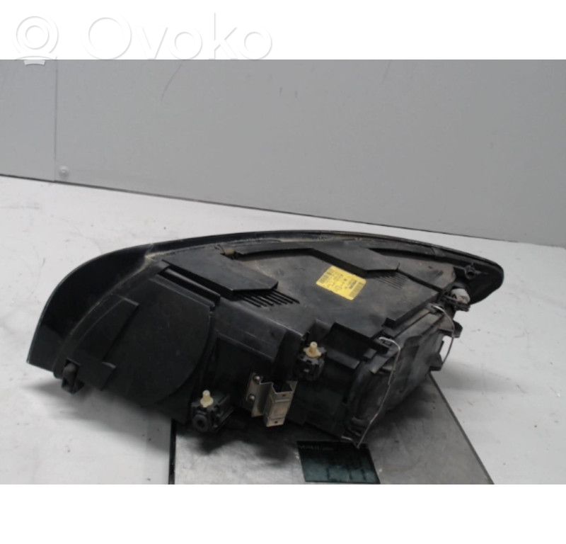 Volvo S40 Phare frontale 