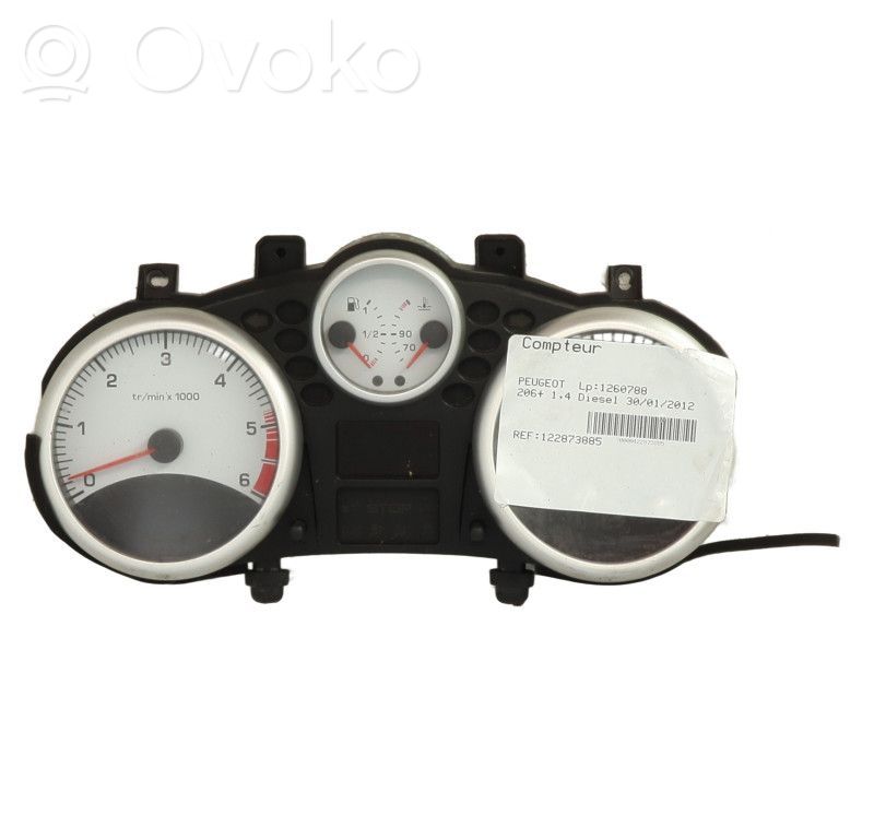 Peugeot 206+ Vitezometru (grup de instrumente)